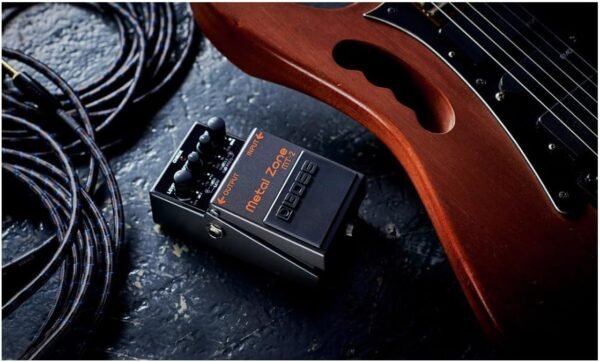 61RtlsostUL._AC_SL1250_ Boss MT-2 Metal Zone Distortion Guitar Pedal Review for Metal Enthusiasts