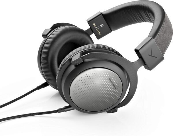 Beyerdynamic T5 Stereo Headphones 3rd Gen review perfect for music lovers and gamers